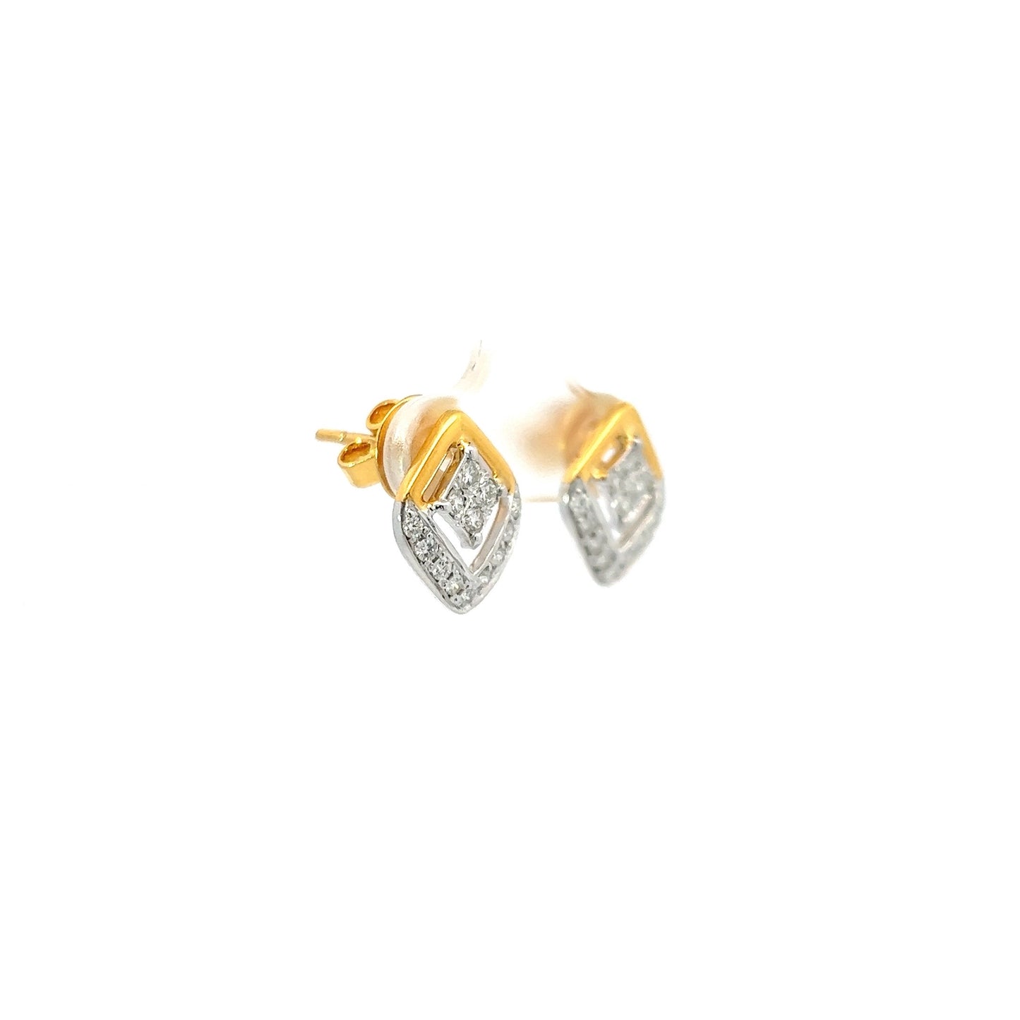 Earrings w/ 8 Diamonds & 18 Side Diamonds