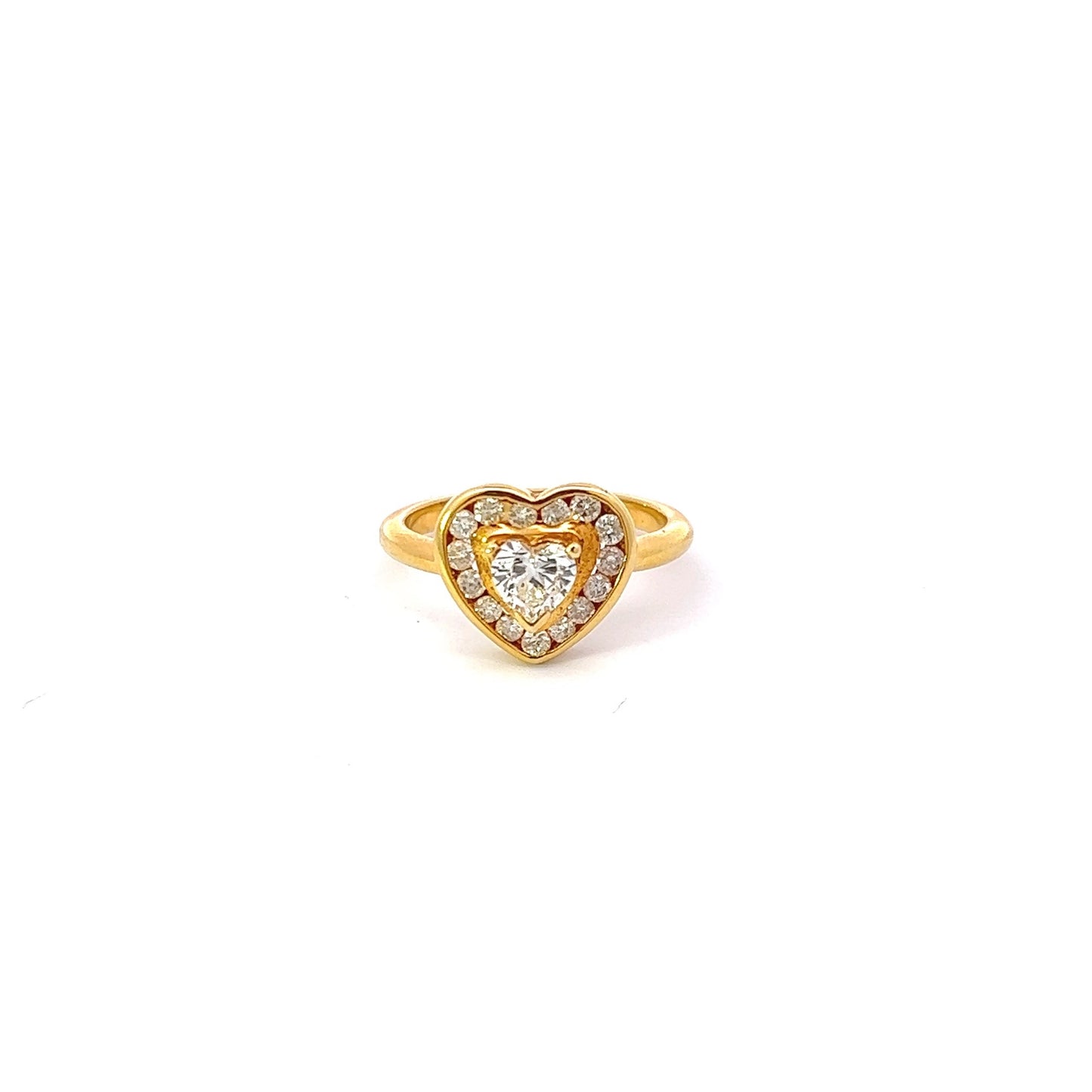 Ring w/ Heart-shaped Diamond & 15 Diamonds