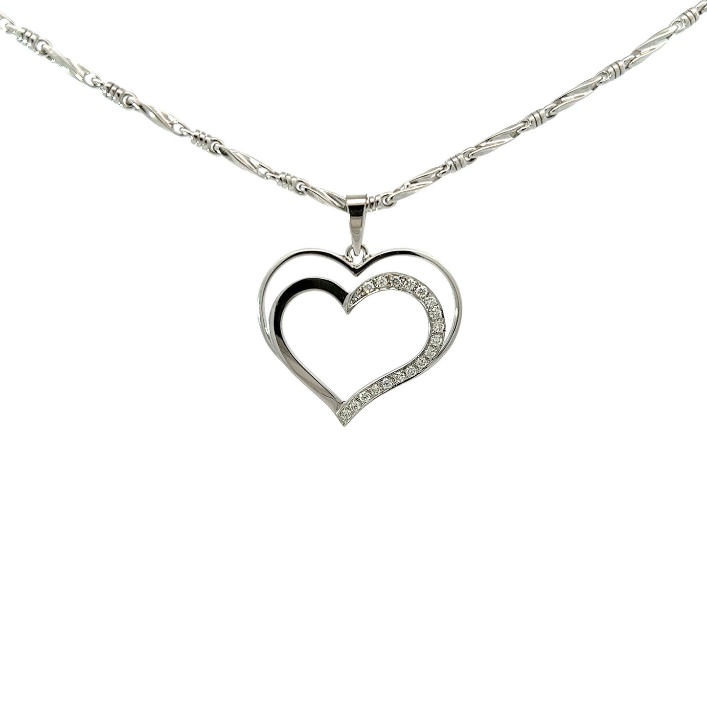 Pendant Heart w/ 18 Diamonds