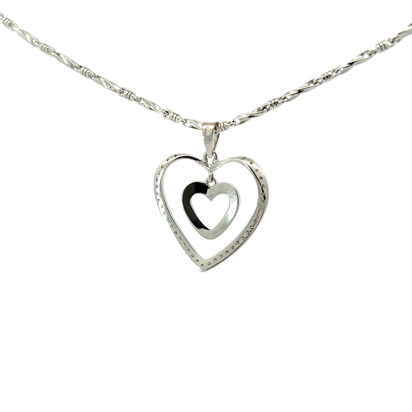 Pendant Heart w/ 38 Diamonds