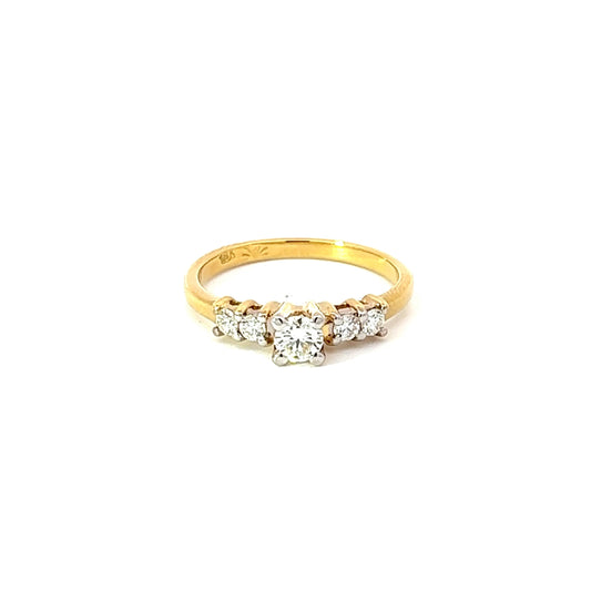 Lady's Ring w/ Diamond (.80), 6 Diamonds & 6 Baguettes