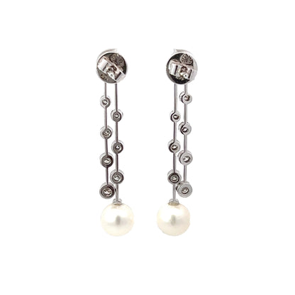 Earrings w/ South Sea Pearl & 16 Diamonds