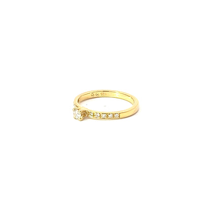 Engagement Ring w/ Diamond (.10 carat) & Side Diamonds 18K Yellow Gold